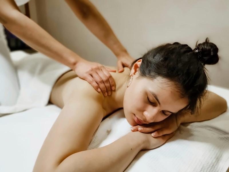 Masssage Studio, Stromstr. 10a, 10555 Berlin